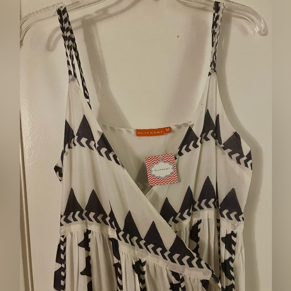 Oliphant Wrap Geometric Print Maxi Dress - Picture 4 of 4